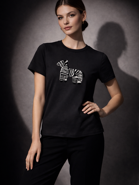 Minimal Zebra Graphic T-Shirt
