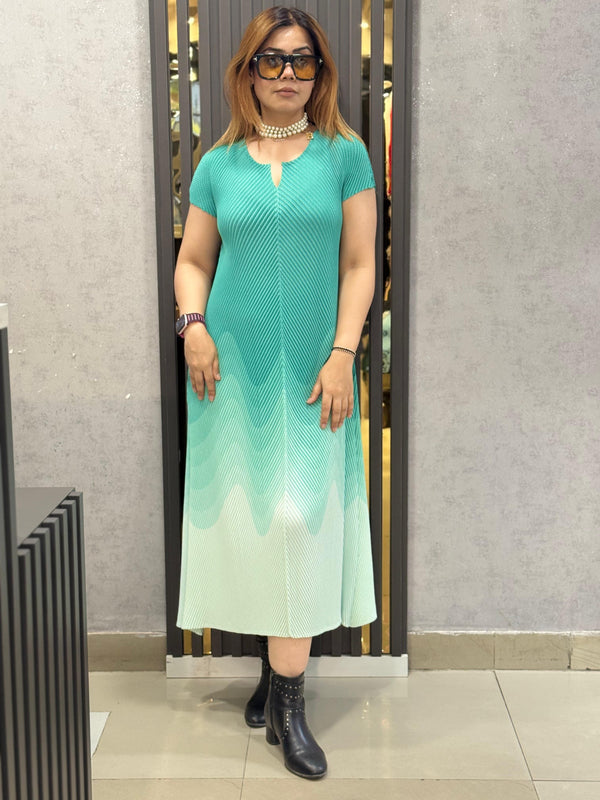 PLEATED GRADIENT MIDI DRESS