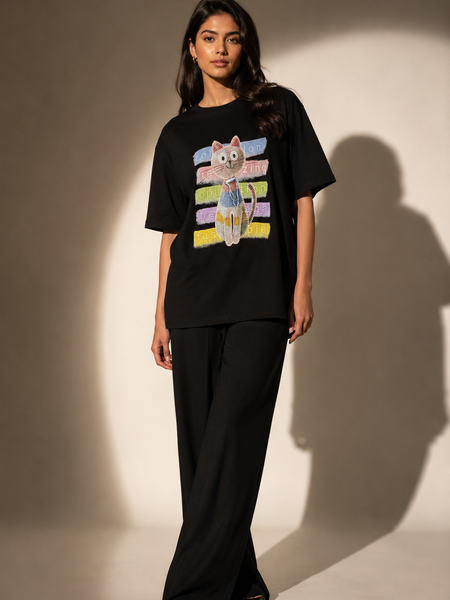 Oversized Cat Graphic T-Shirt