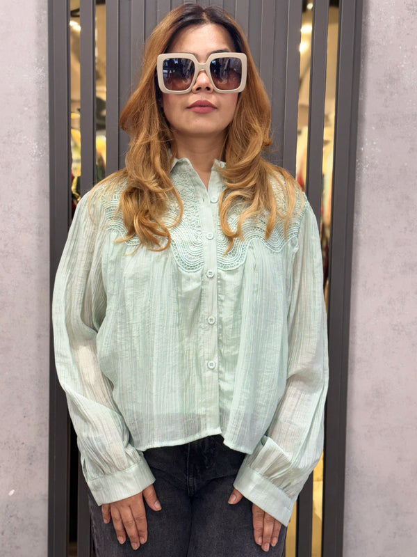 Lace-Detail Lightweight Shirt