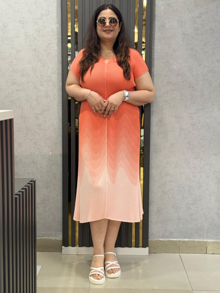 PLEATED GRADIENT MIDI DRESS