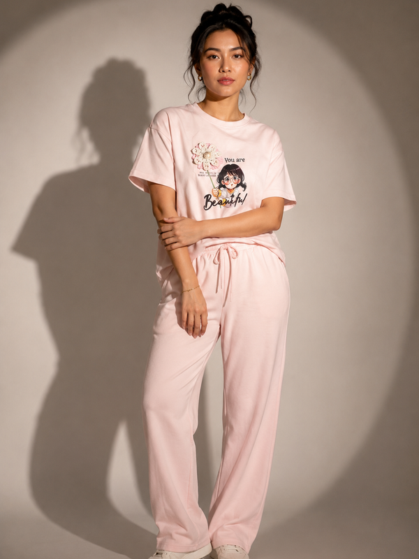 Graphic Lounge Set with Embroidered Appliqué