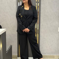 TAILORED BLAZER AND WIDE-LEG TROUSERS SET