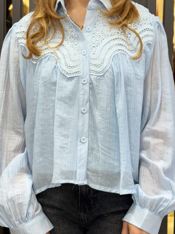 Lace-Detail Lightweight Shirt