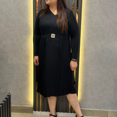 Textured Pleated Belted Midi Dress