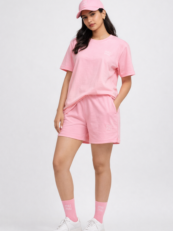 Minimal Logo Lounge Set