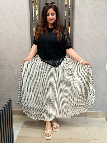 Pleated Printed Maxi Skirt
