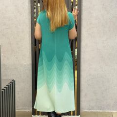PLEATED GRADIENT MIDI DRESS
